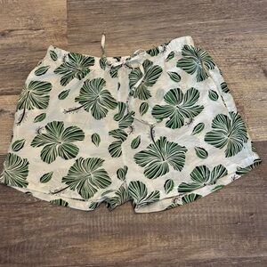 ikouair Palm Leaf Shorts Medium